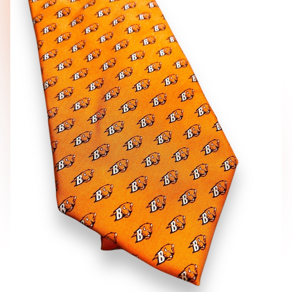 Vineyard Vines Custom Collection Men's Silk Tie Orange Bull Motif
